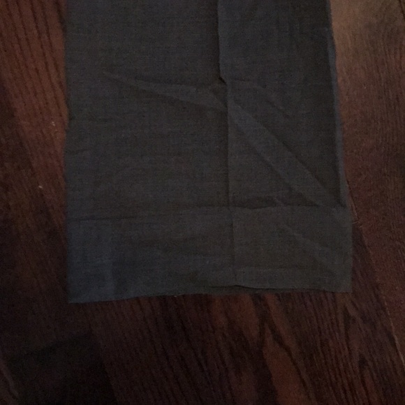 🧵 Sandra Auglazze Grey Suit - Picture 9 of 9